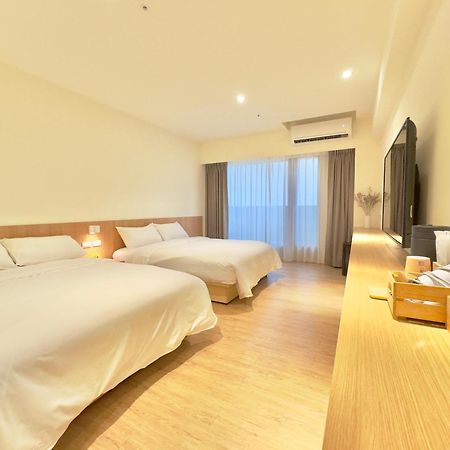 Brown House Hotel - Taipei Main Station Екстериор снимка