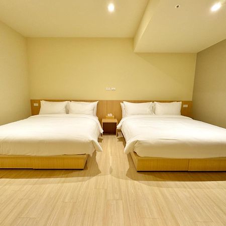 Brown House Hotel - Taipei Main Station Екстериор снимка