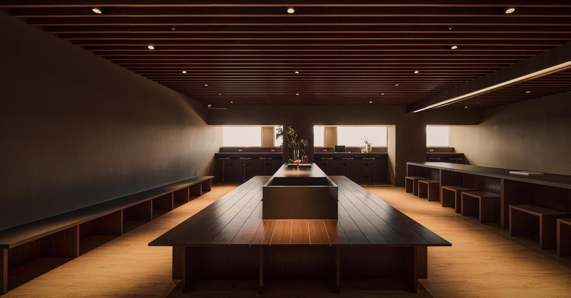 Brown House Hotel - Taipei Main Station Екстериор снимка