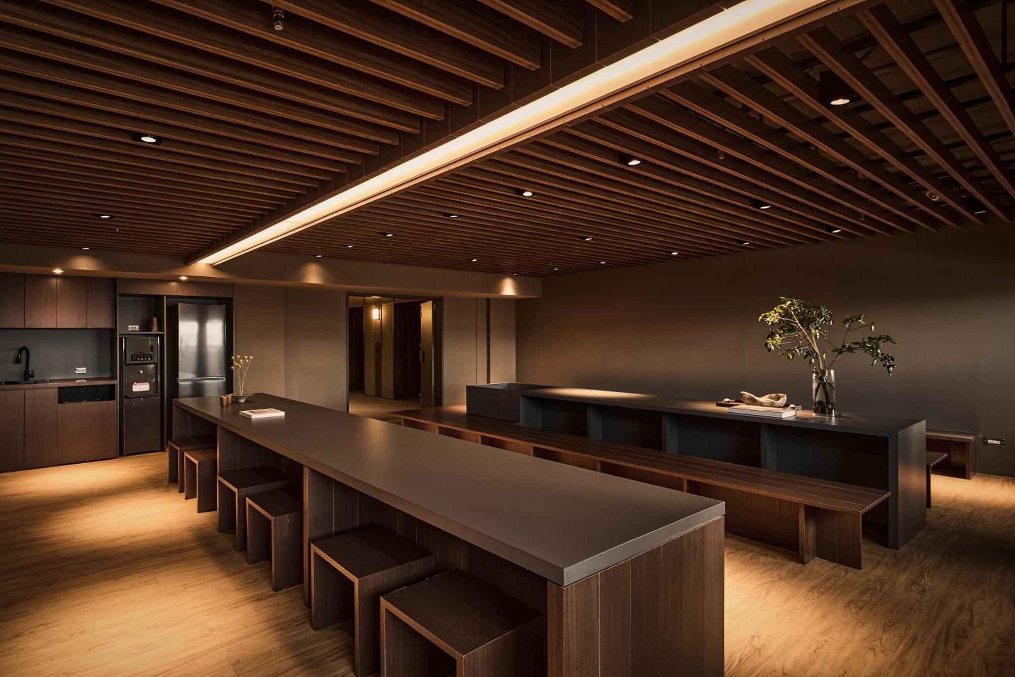 Brown House Hotel - Taipei Main Station Екстериор снимка