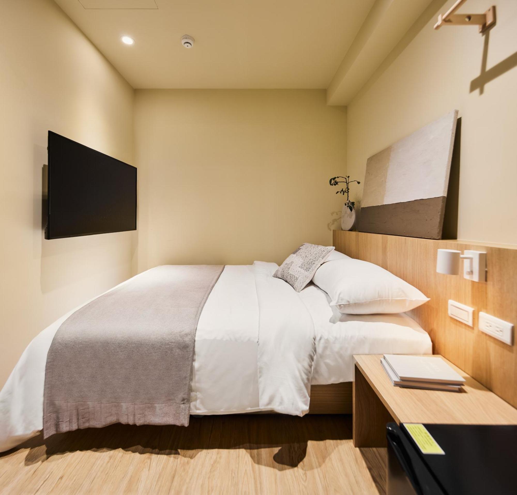 Brown House Hotel - Taipei Main Station Екстериор снимка